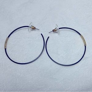 Black Hoop Earrings w/ Gold Sz M